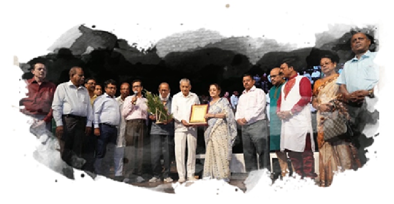 Felicitation of Bengal Jewellery by Simla Byayam Samity Committee